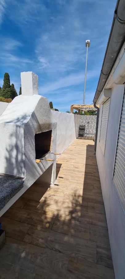 Charmante Maison Perolienne Pérols Extérieur photo